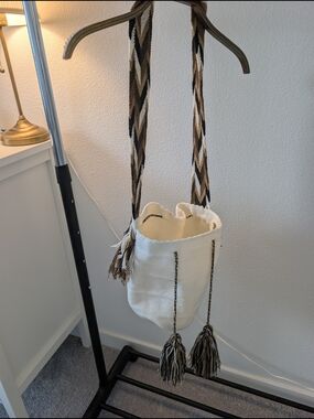 Handwoven White Bucket Crossbody Bag with Brown Chevron Strap